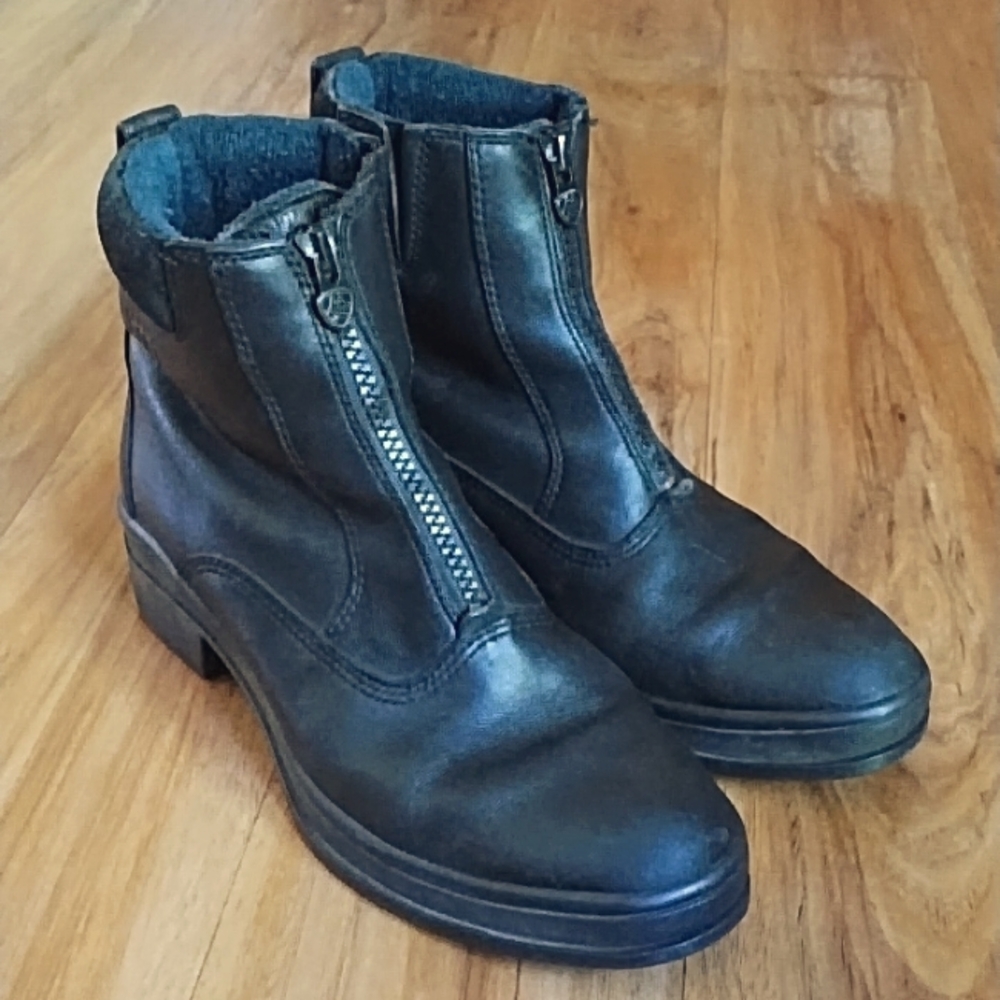 Ariat Front Zip Ankle Boots